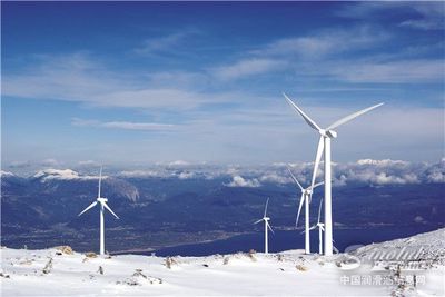 美孚SHC齒輪油320 WT全新升級 十年質保，以檢測服務守護風電設備高效運轉